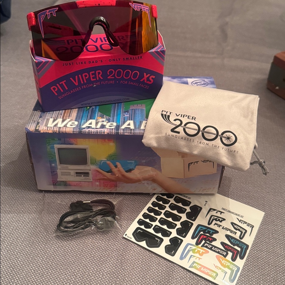 Pit Viper 2000 XS Sunglasses - Pink and Black